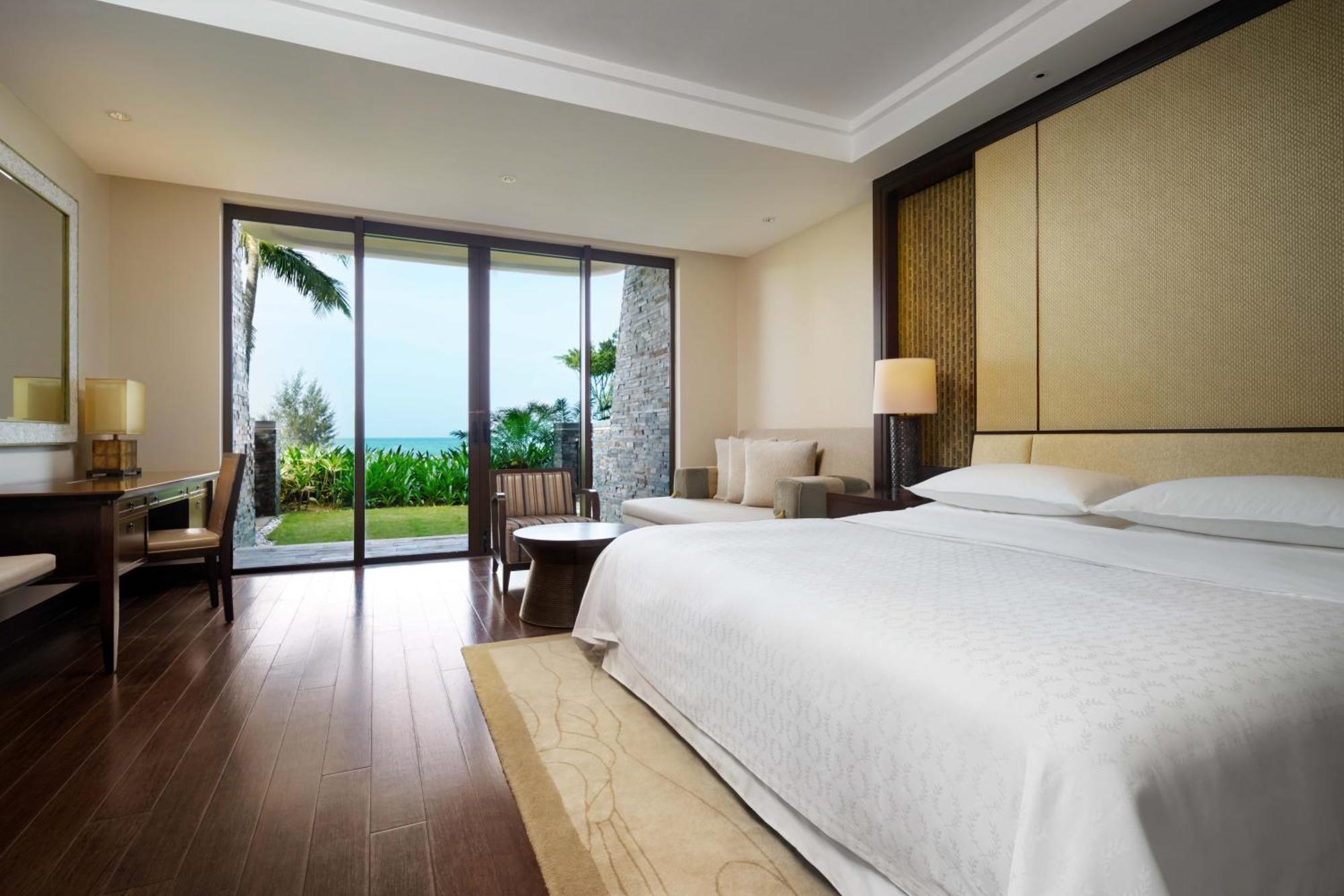 Sheraton Shenzhou Peninsula Resort Wanning Exterior photo